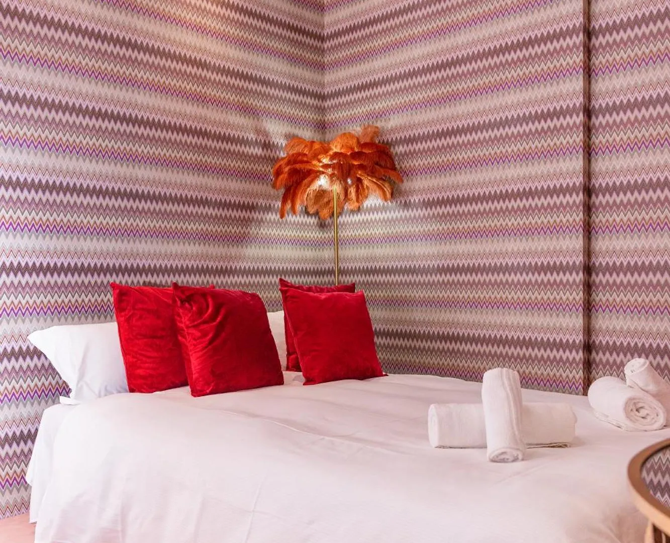 Piazza Del Carmine - Gold Exclusive Apartment - Apartment In The Underground No Windows Milan
