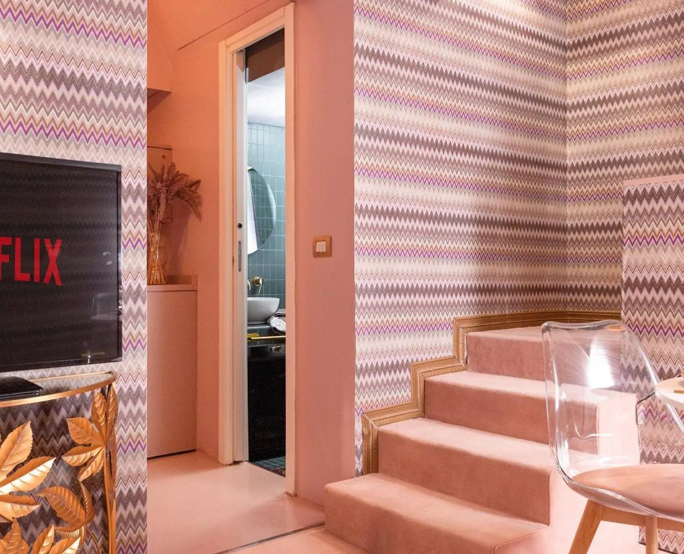 Piazza Del Carmine - Gold Exclusive Apartment - Apartment In The Underground No Windows Milan Italy